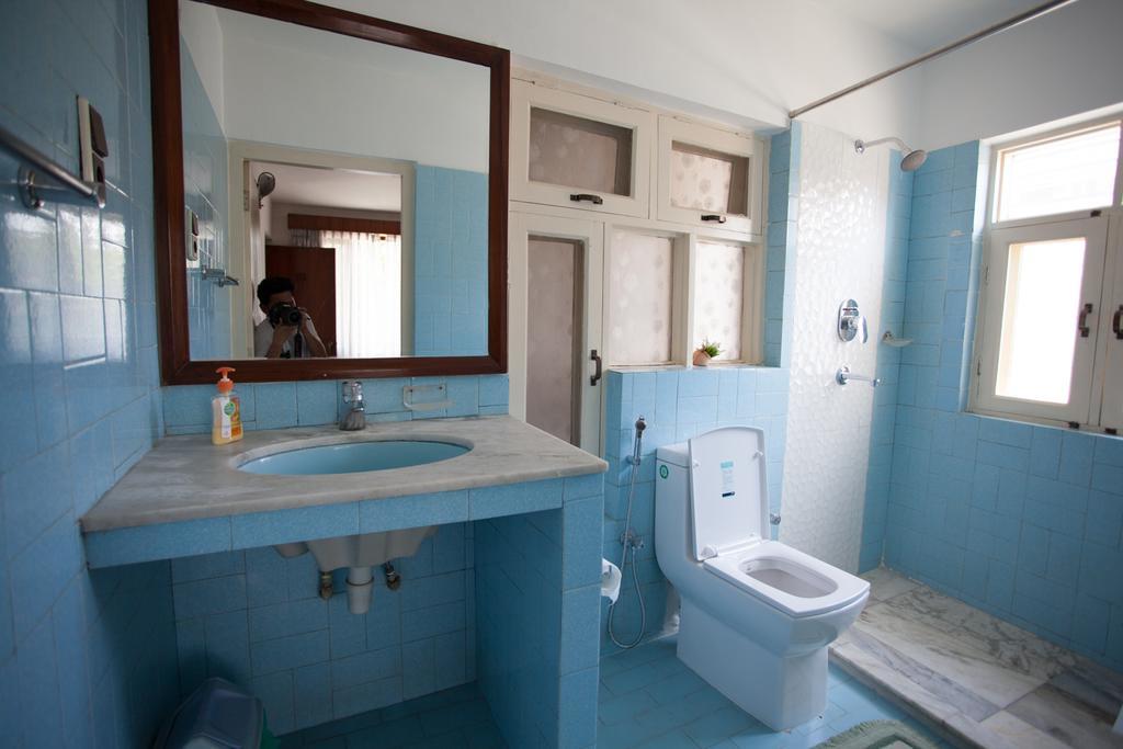 Maya Guest House Thimi Екстериор снимка